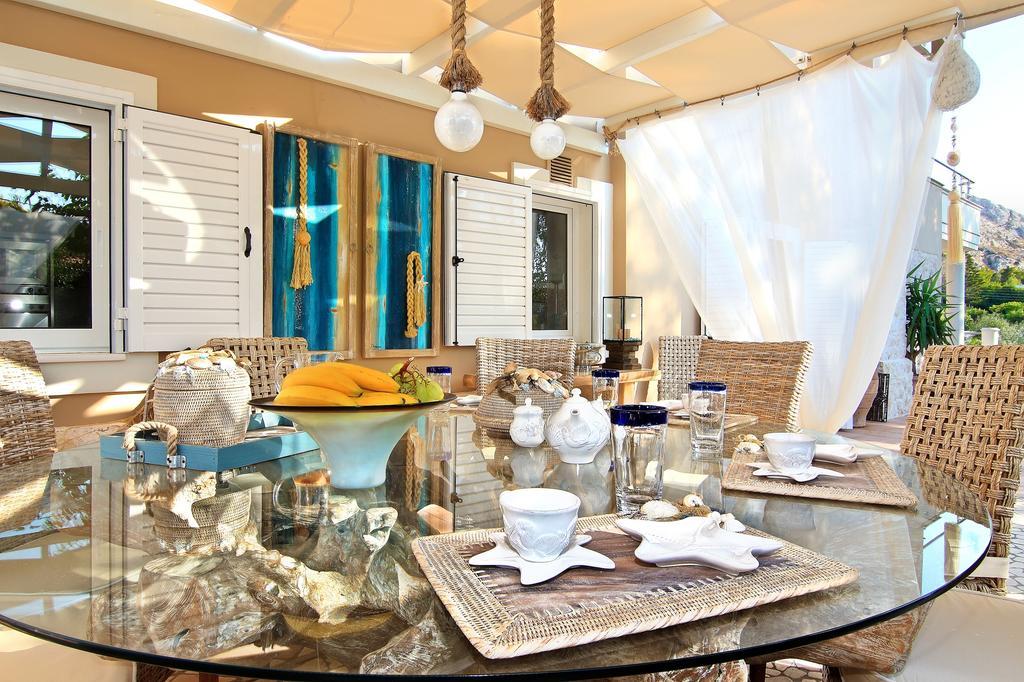 Luxury Villa Sea Melody Palaia Fokaia Exterior foto