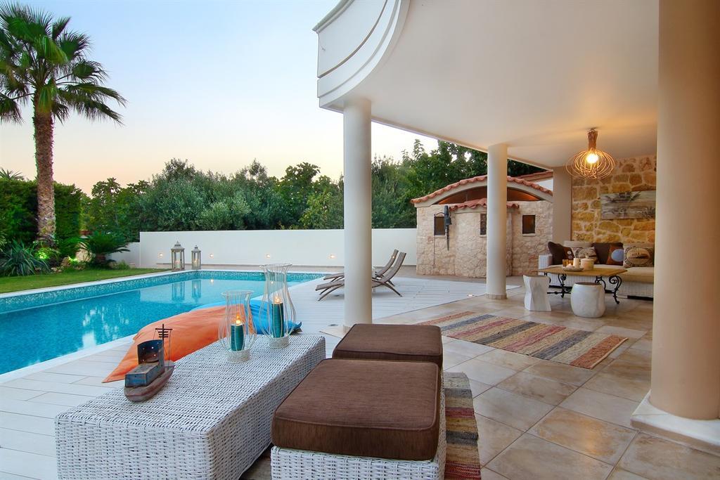Luxury Villa Sea Melody Palaia Fokaia Exterior foto